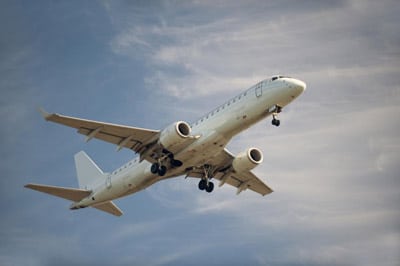 FL Technics certified to provide training for the Embraer ERJ-190