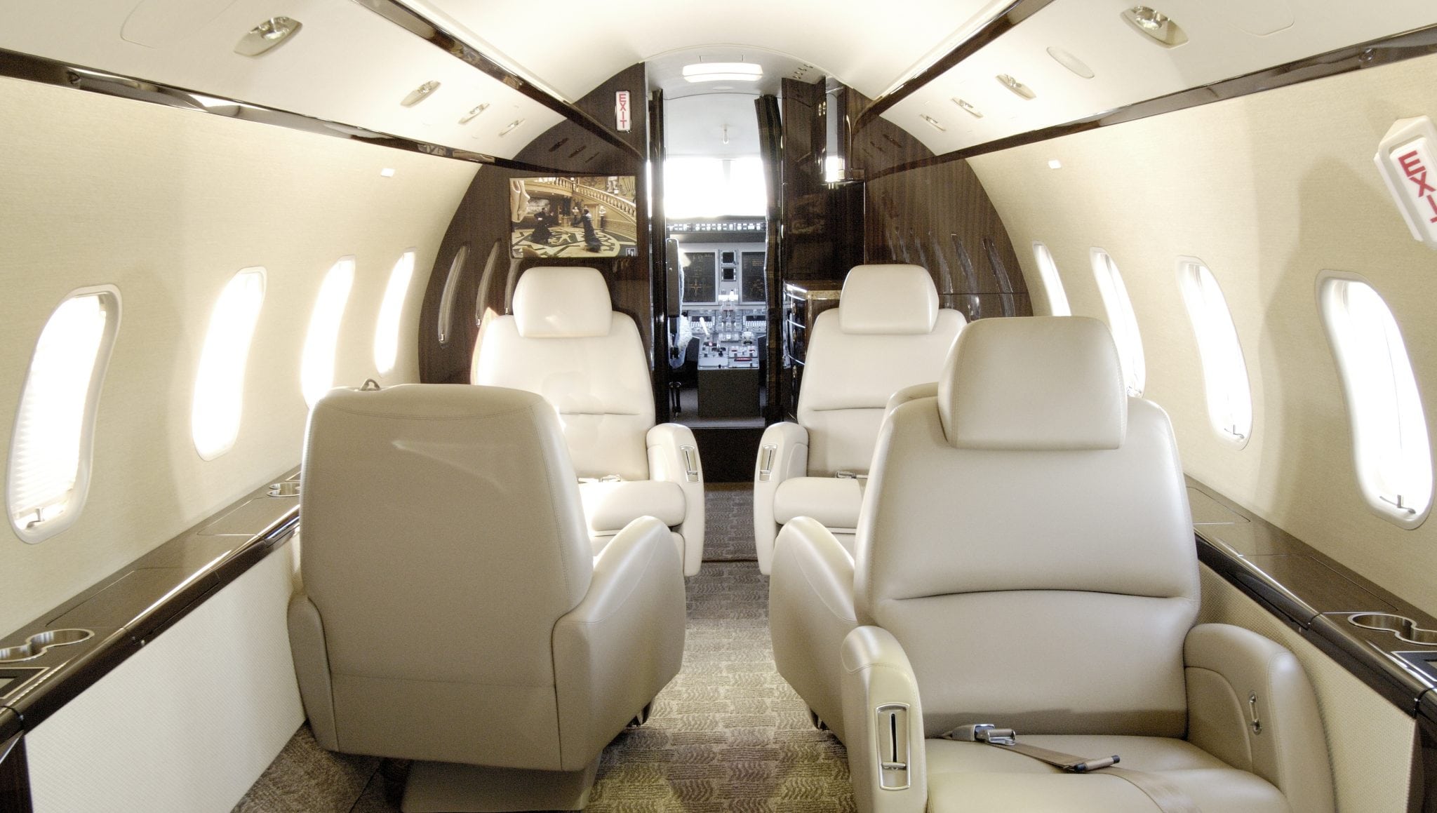 Colombia Certifies Bombardier Challenger 300 350 Avionics