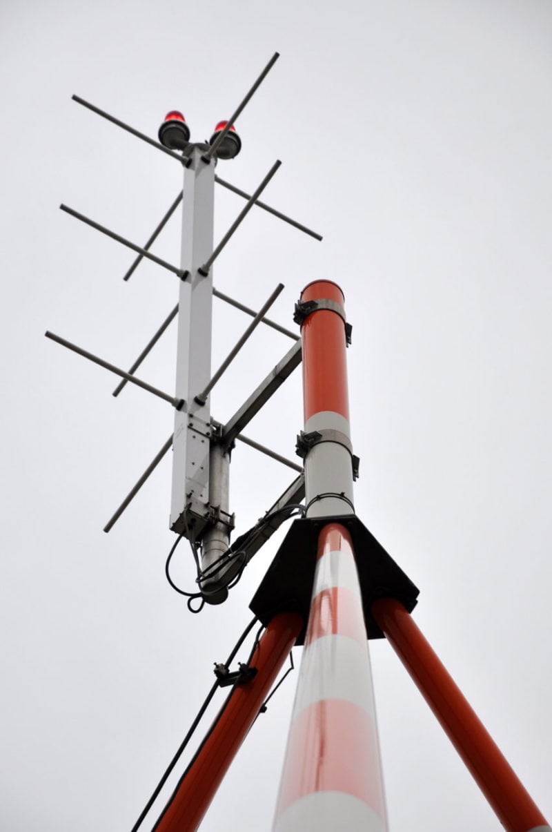 GBAS antenna at Frankfurt Airport. Photo: DFS.