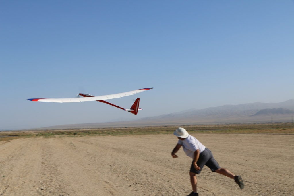 Manpowered Sailplane launch (PRNewsfoto/Nevada Institute for Autonomous)