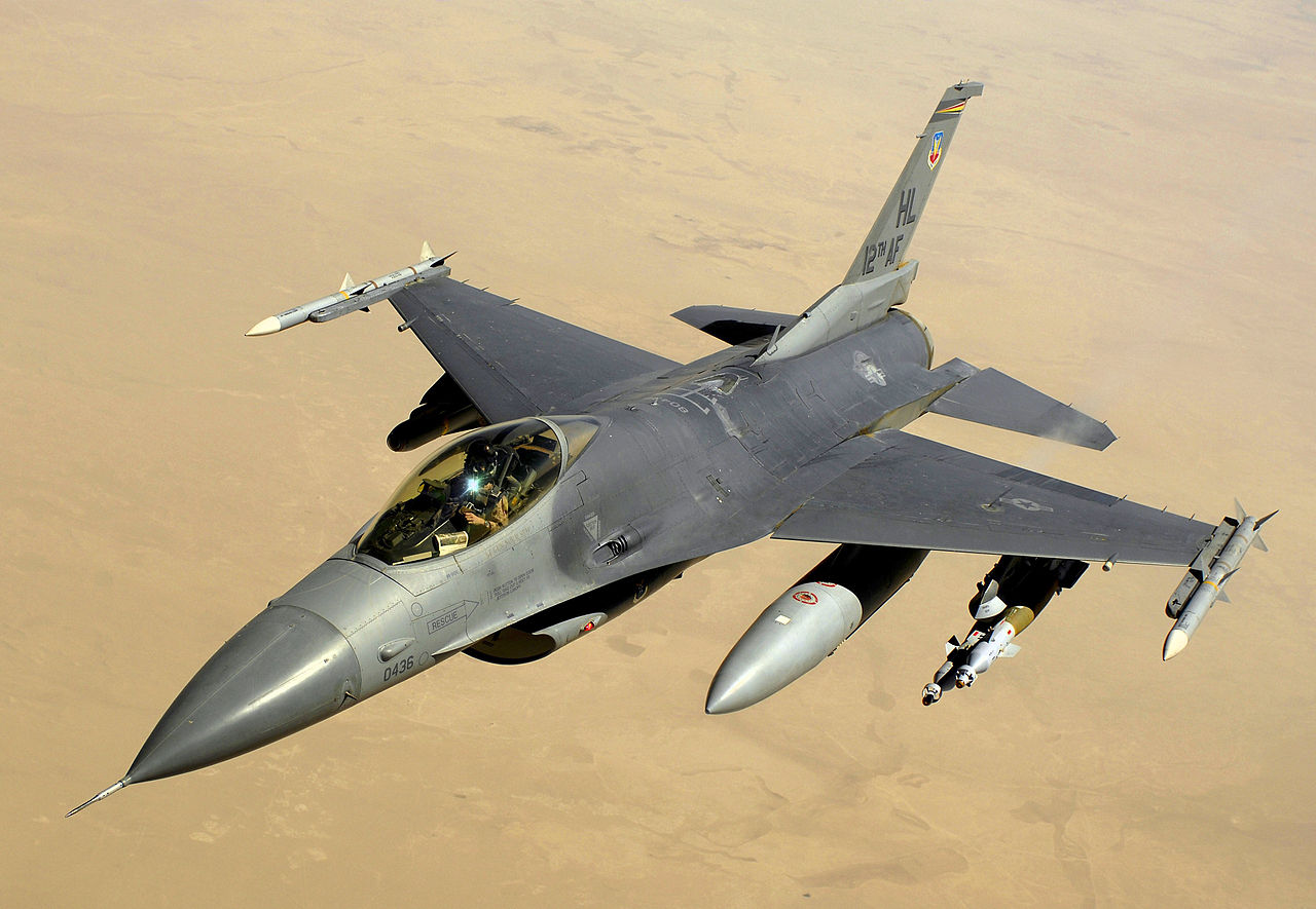 A U.S. Air Force F16 in Flight 