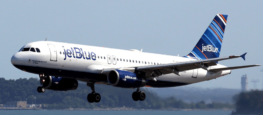 JetBlue aircraft in flight