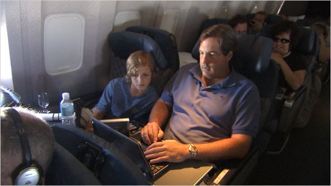 Passengers using Gogo