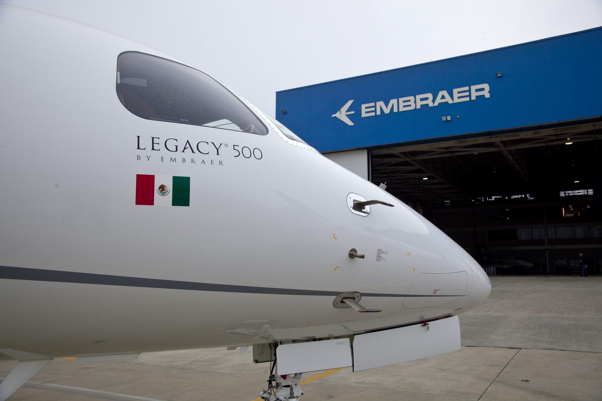 First 500. Legacy 500. Blu-Jet Legacy. Embraer Legacy 500 ливреи.