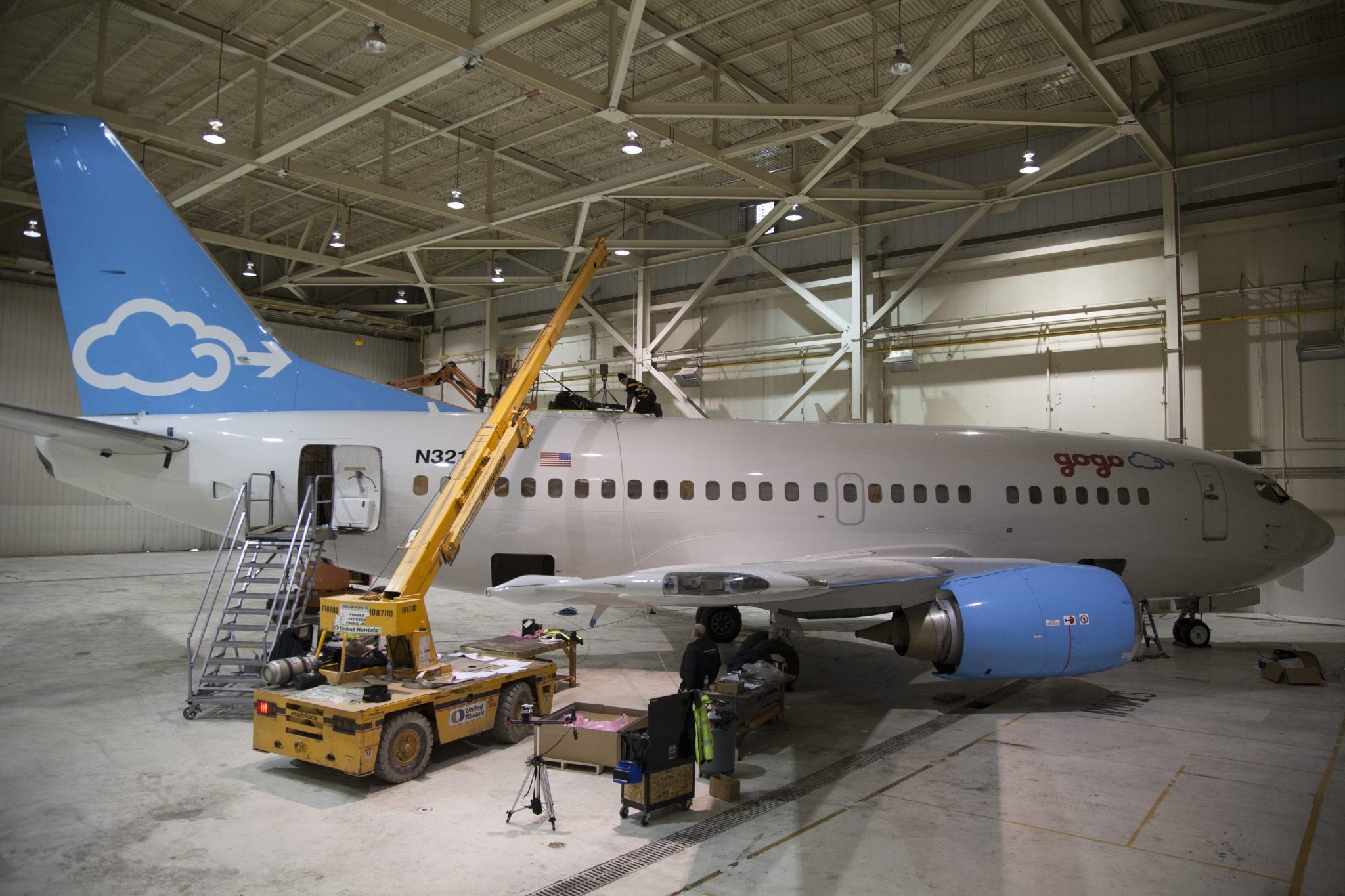 Gogo installing is 2Ku antenna on its test plane