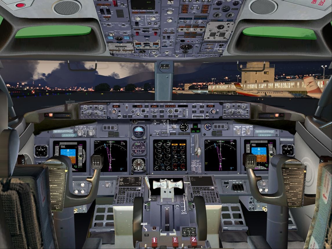 Boeing 737 cockpit avionics. 