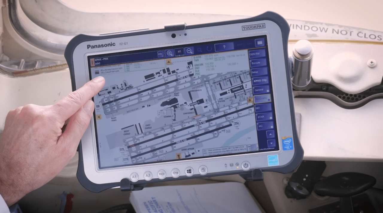 Swift-Broadband Safety (SB-S) EFB in-flight evaluation trials onboard a Hawaiian airlines flight