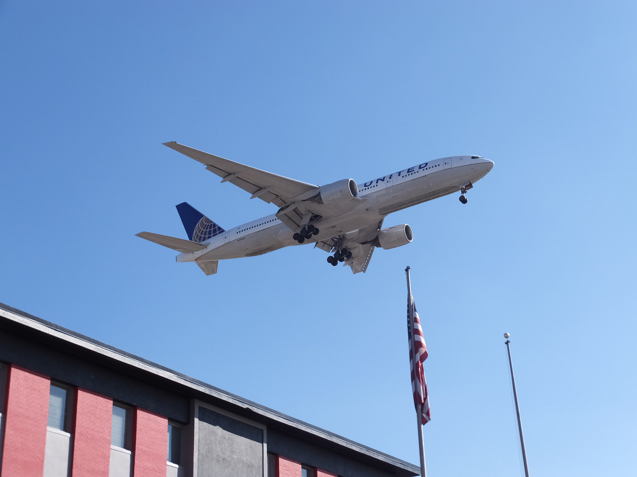 A United Airlines 777 at Chicago O'Hare. Photo: Flickr user Friscocali.