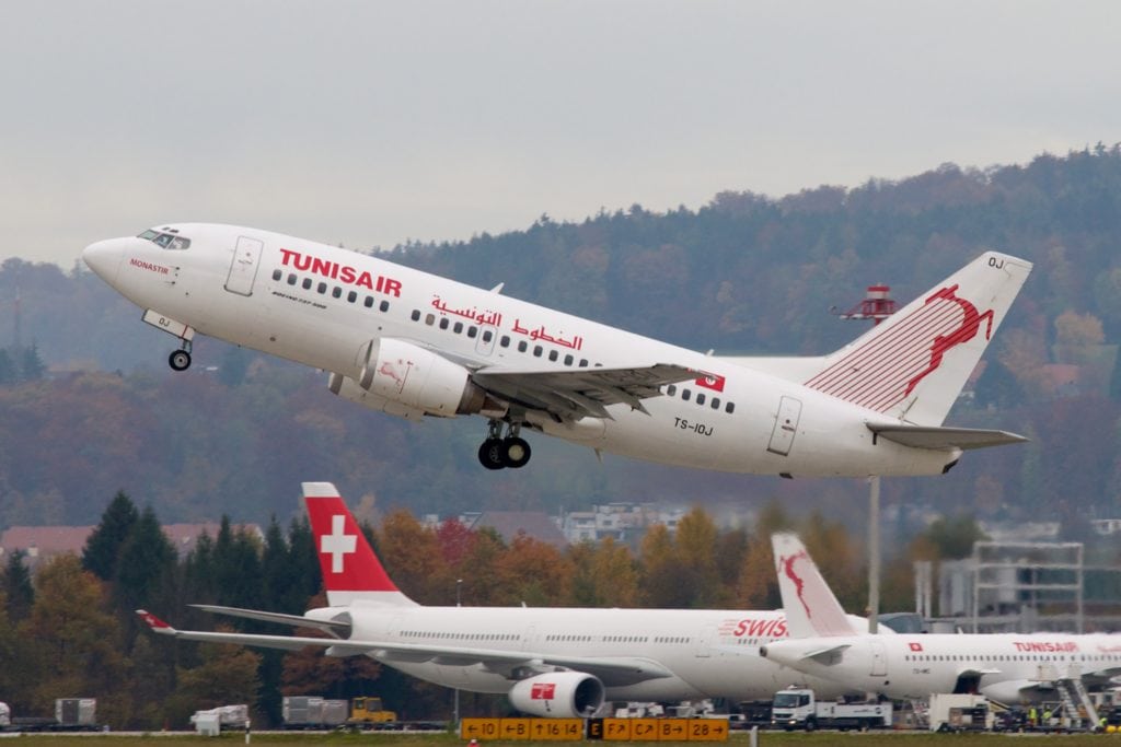 Tunisair_Boeing_737-600_TS-IOJ_Zurich_International_Airport