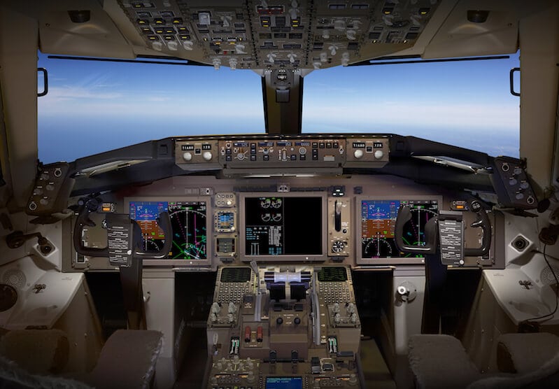 Boeing 757/767 cockpit display upgrades. Photo: Rockwell Collins.