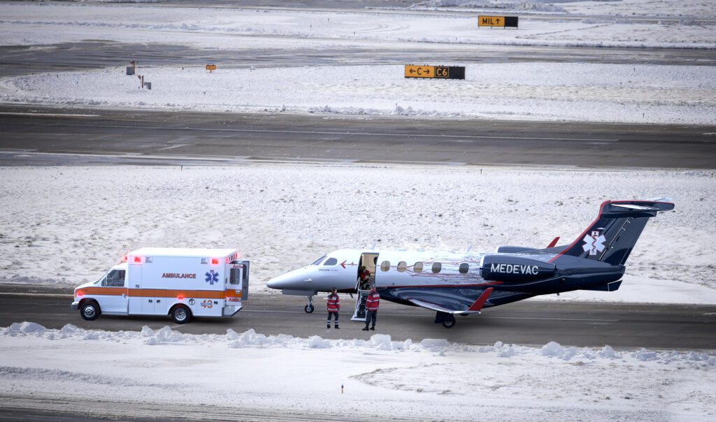 phenom 300med runway 1