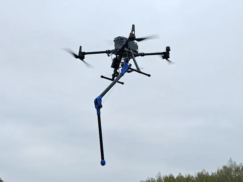 SPH Engineering's MagDrone R1 portable magnetometer attached to a quadcopter UAS. Photo: SPH Engineering